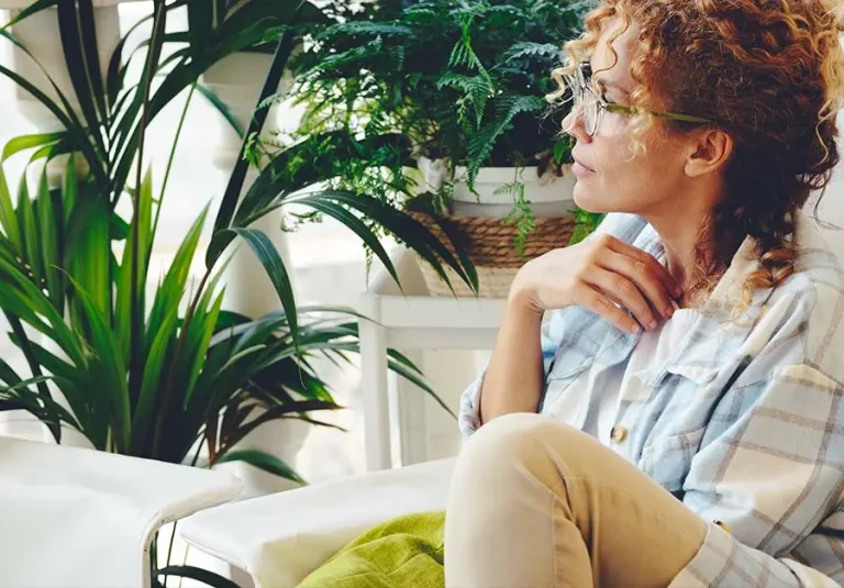 Jak zaaranżować zielony balkon – praktyczne pomysły